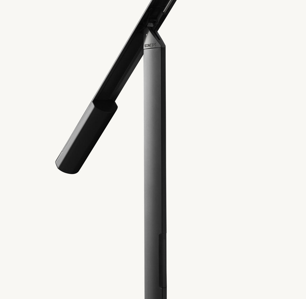 EQUO LED TASK FLOOR LAMP