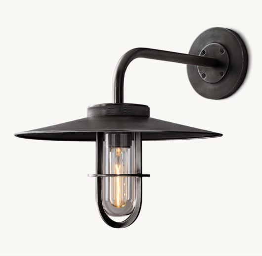 UTILITAIRE BARN OUTDOOR SCONCE