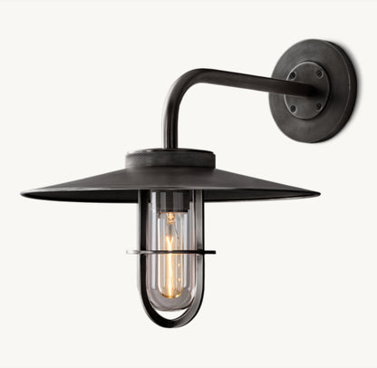 UTILITAIRE BARN OUTDOOR SCONCE