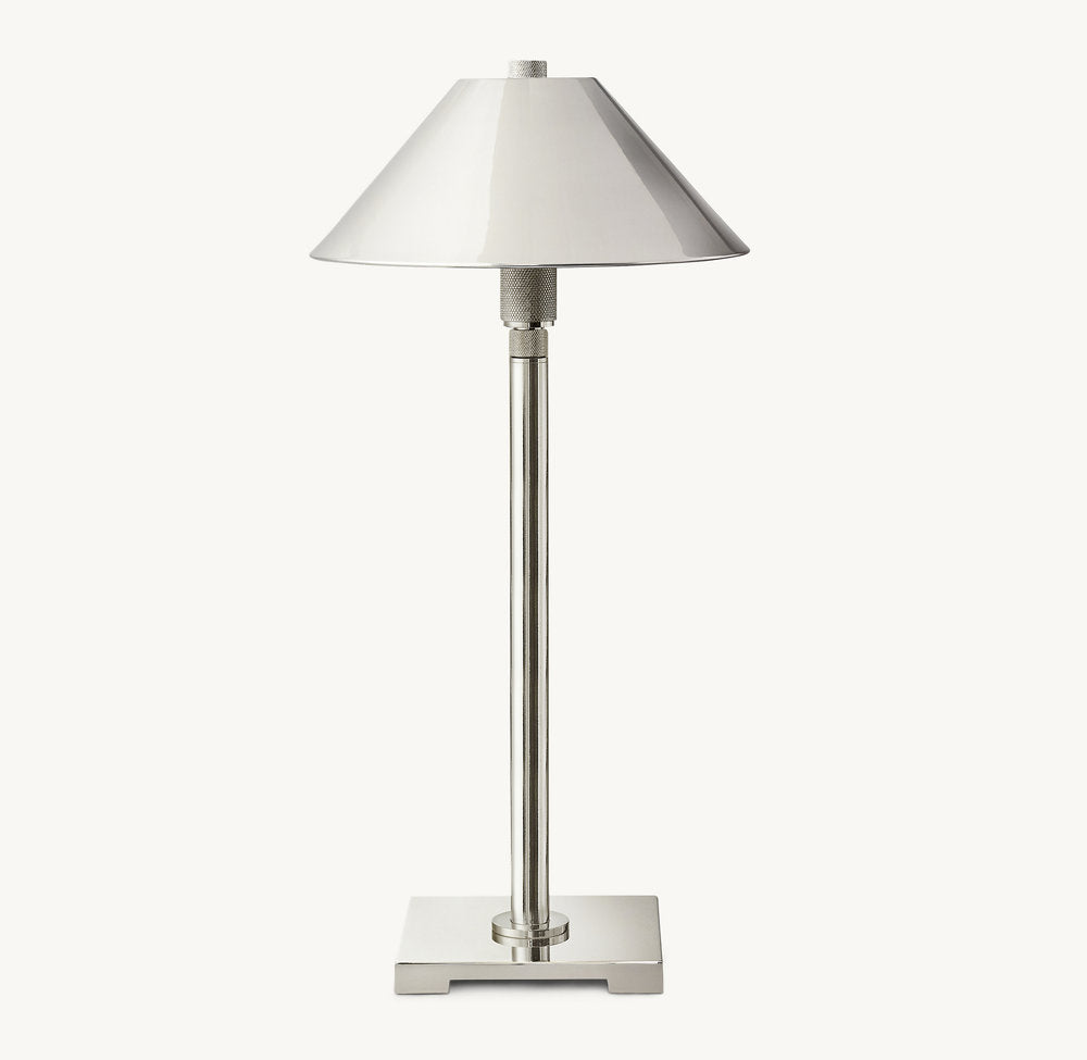 UTILITAIRE METAL SHADE TABLE LAMP