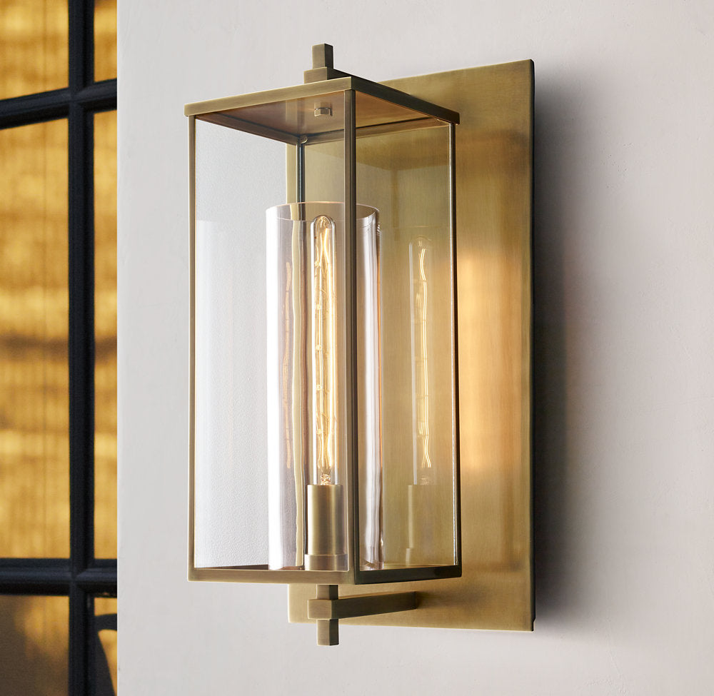 DEVAUX GRAND SQUARE SCONCE