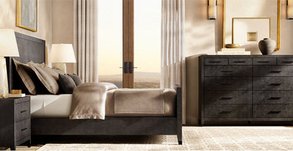 HARLOW CALCITE LINEAR SCONCE