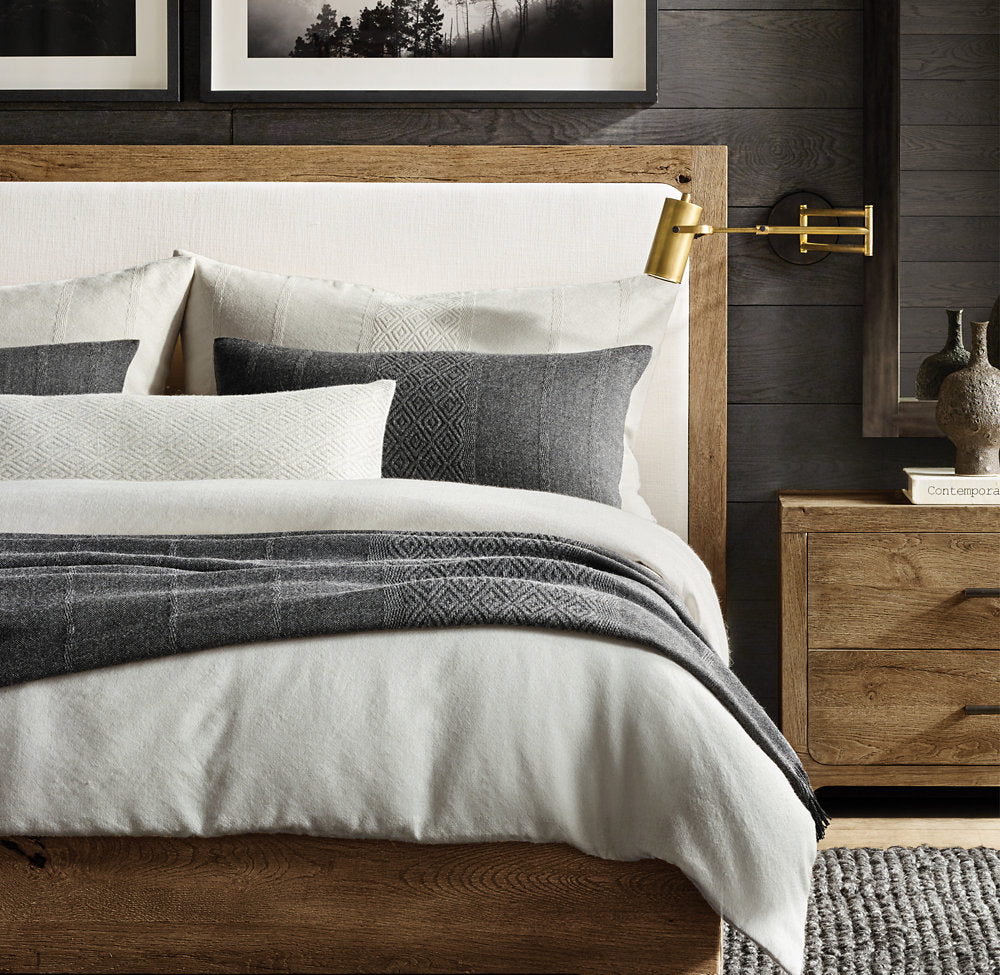 CHAMPEAUX SWING-ARM SCONCE