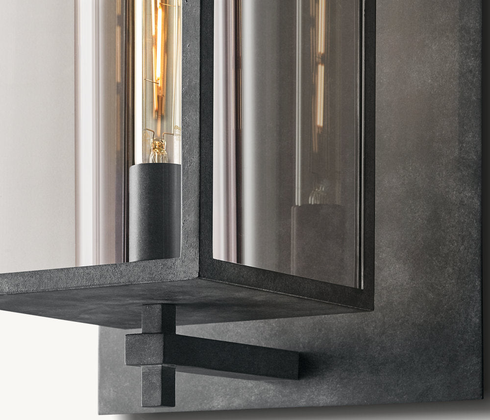 DEVAUX GRAND SQUARE SCONCE