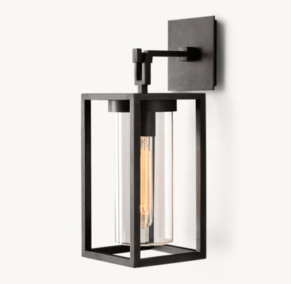 PÉTRUS SQUARE SCONCE