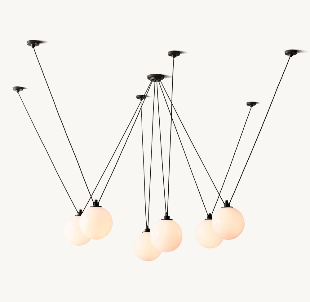 LES ACROBATES DE GRAS CHANDELIER