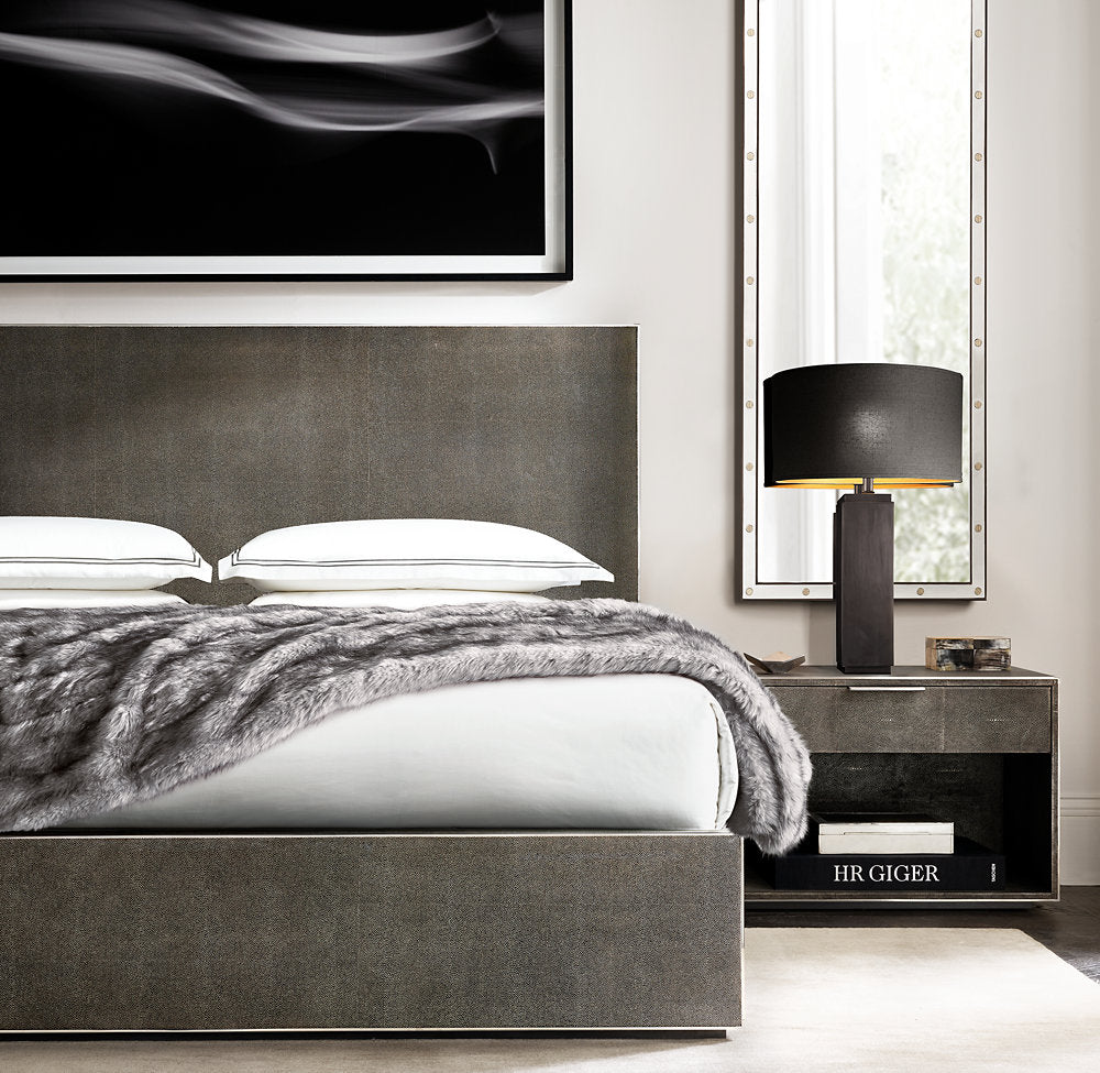 SQUARE COLUMN TABLE LAMP
