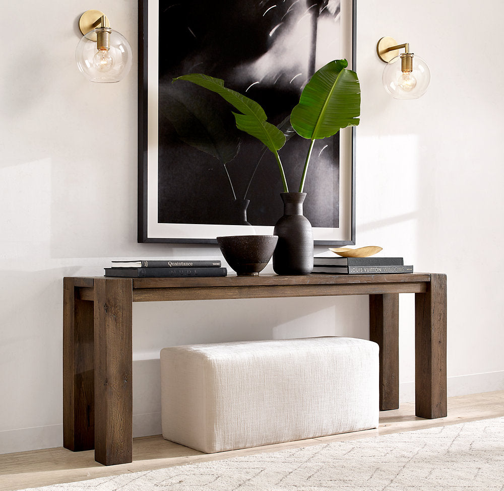 UTILITAIRE GLOBE SHADE SCONCE