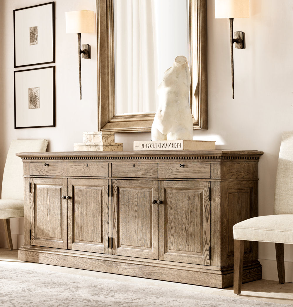 THADDEUS GRAND SHADED SCONCE