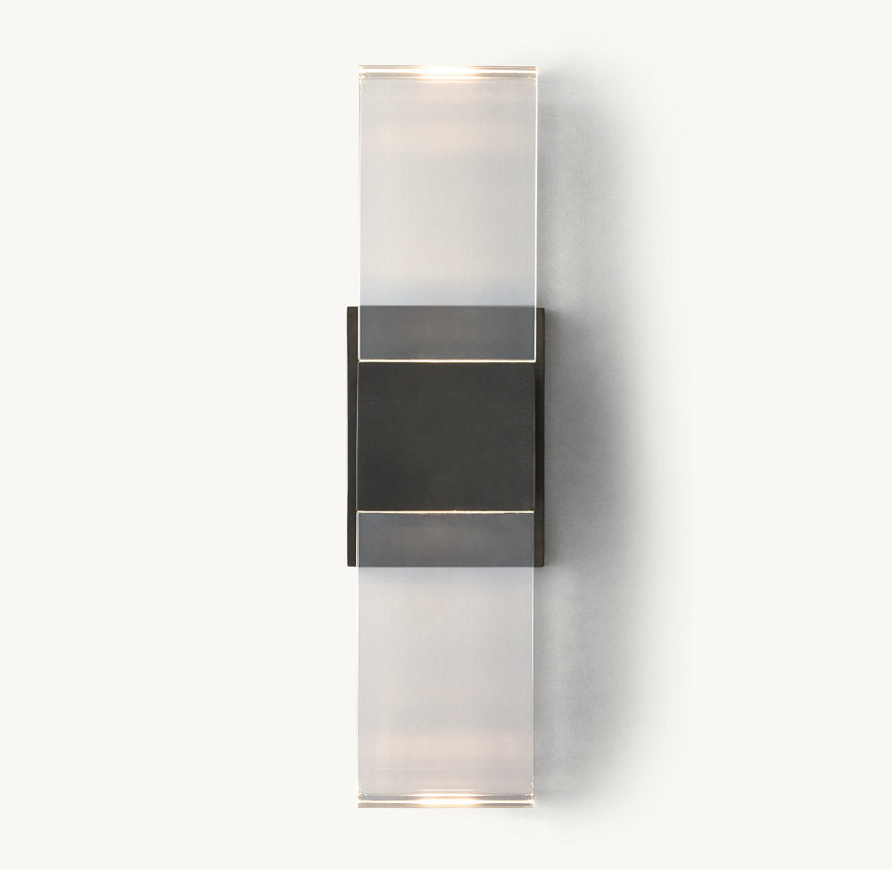 SERRA LINEAR SCONCE