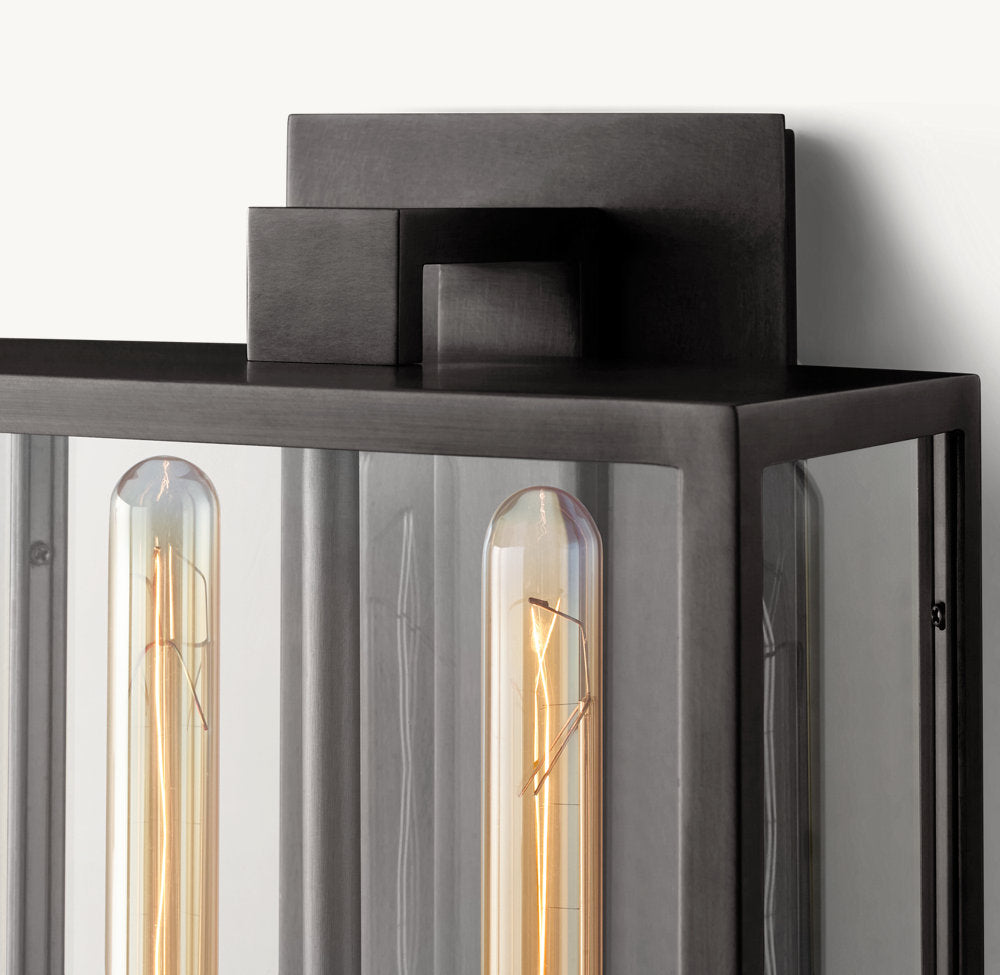 BECKMAN SCONCE 21"