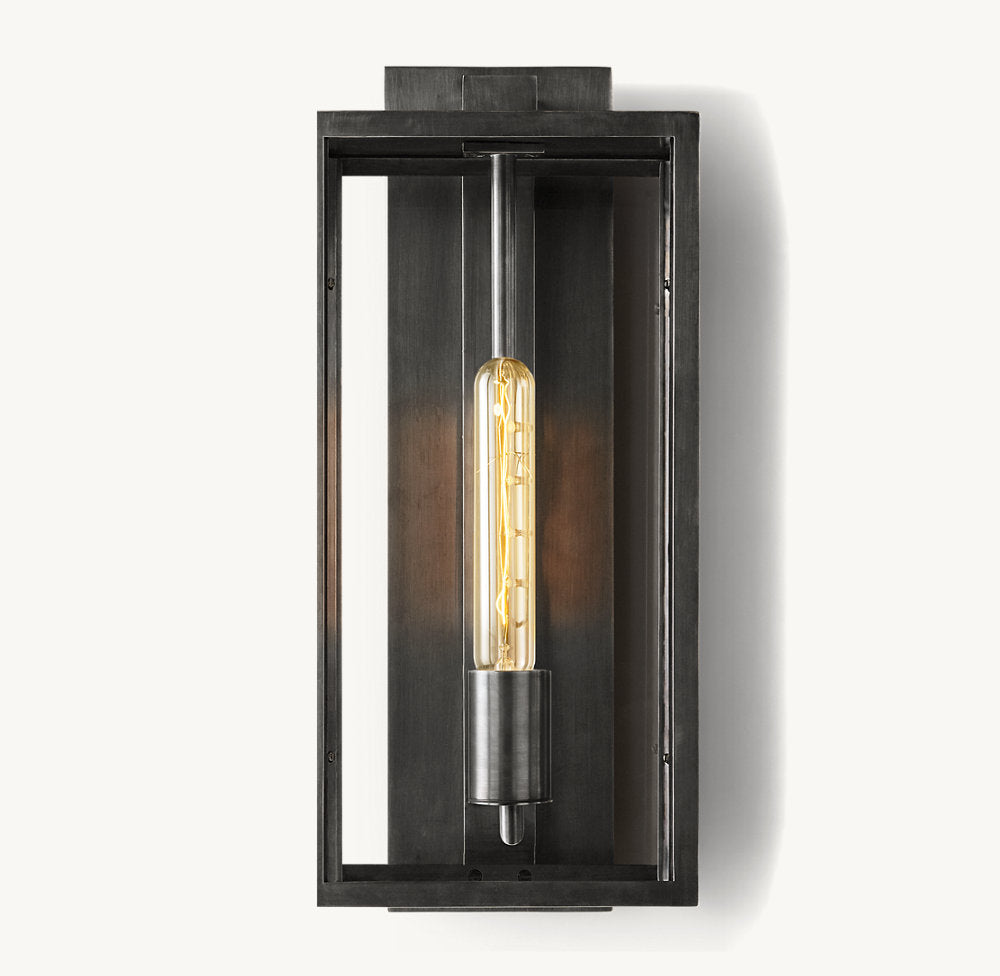 BECKMAN SCONCE 18"